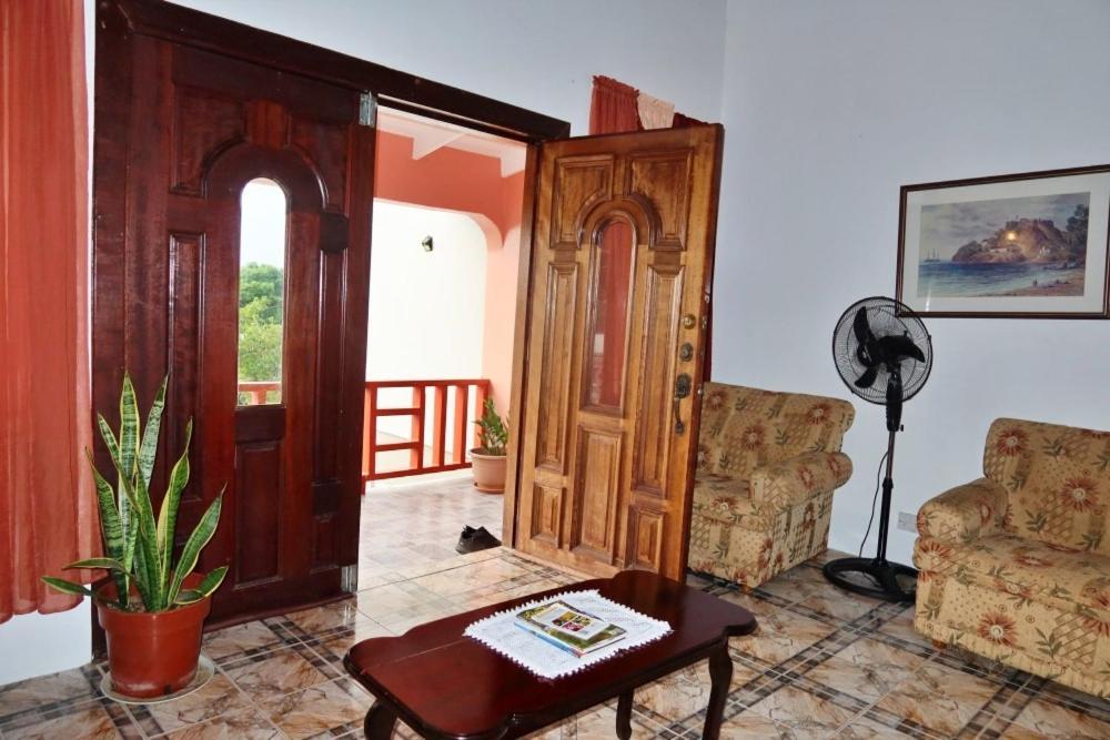 Elegant Rays Apartment- Golf Course , Grenada Grand Anse Kültér fotó